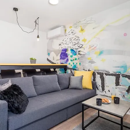 Destination Sea Ii *