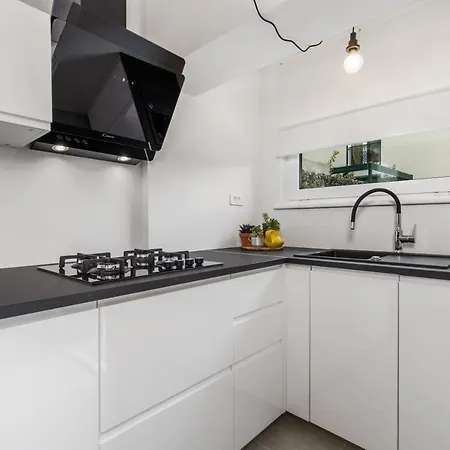 Destination Sea Ii * Baška