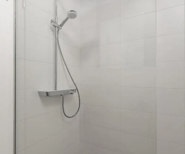 Destination Sea Ii *